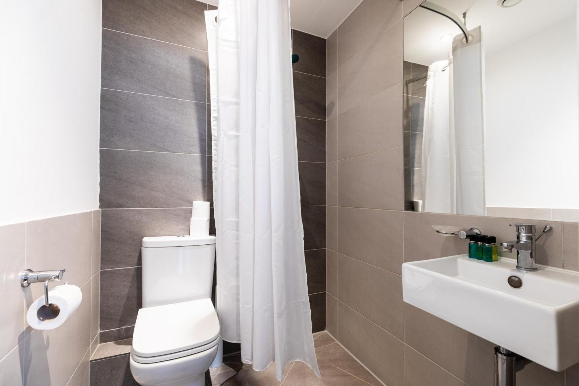 Clarges- Hsk Suites Лондон Екстериор снимка