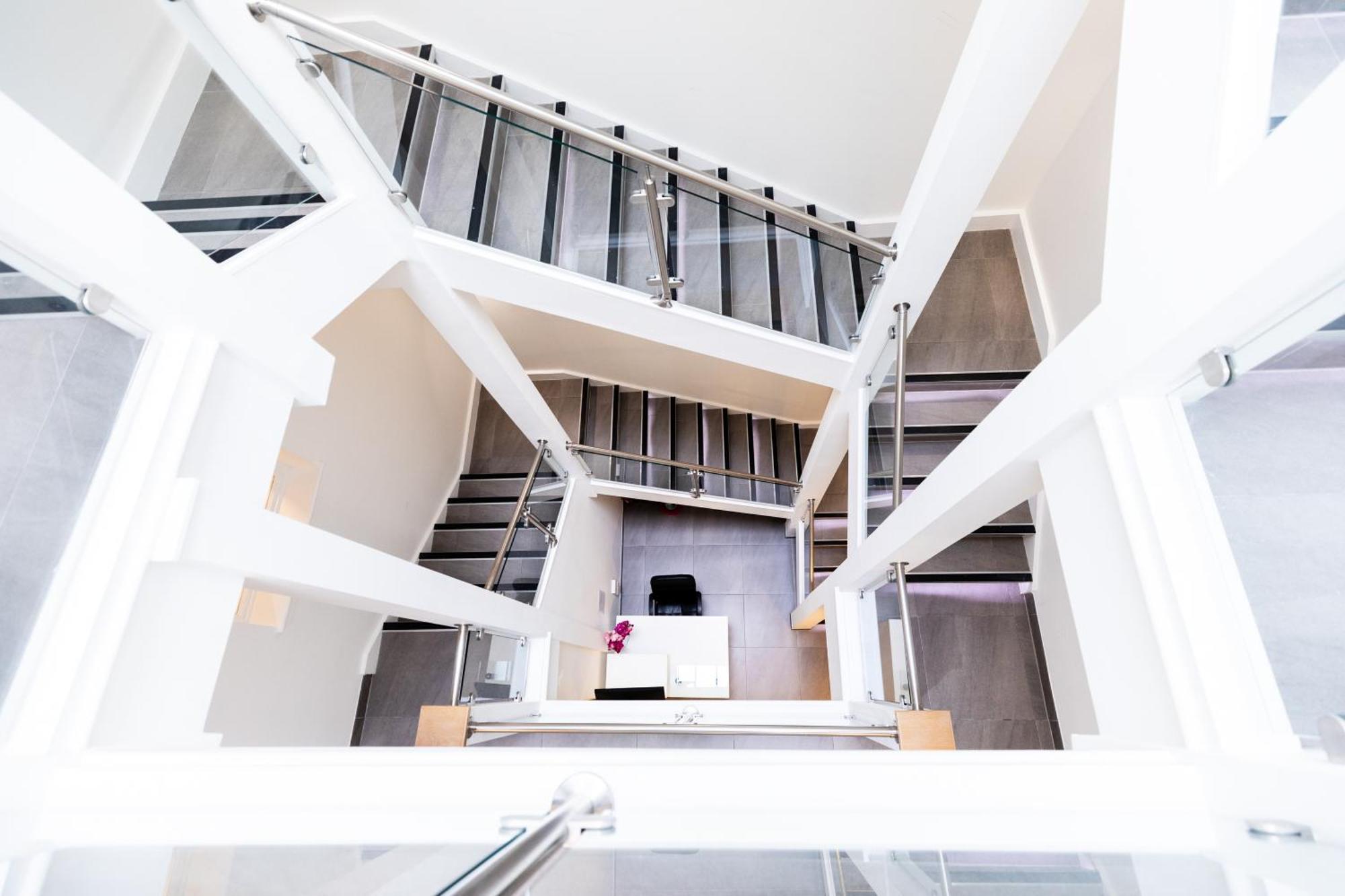 Clarges- Hsk Suites Лондон Екстериор снимка