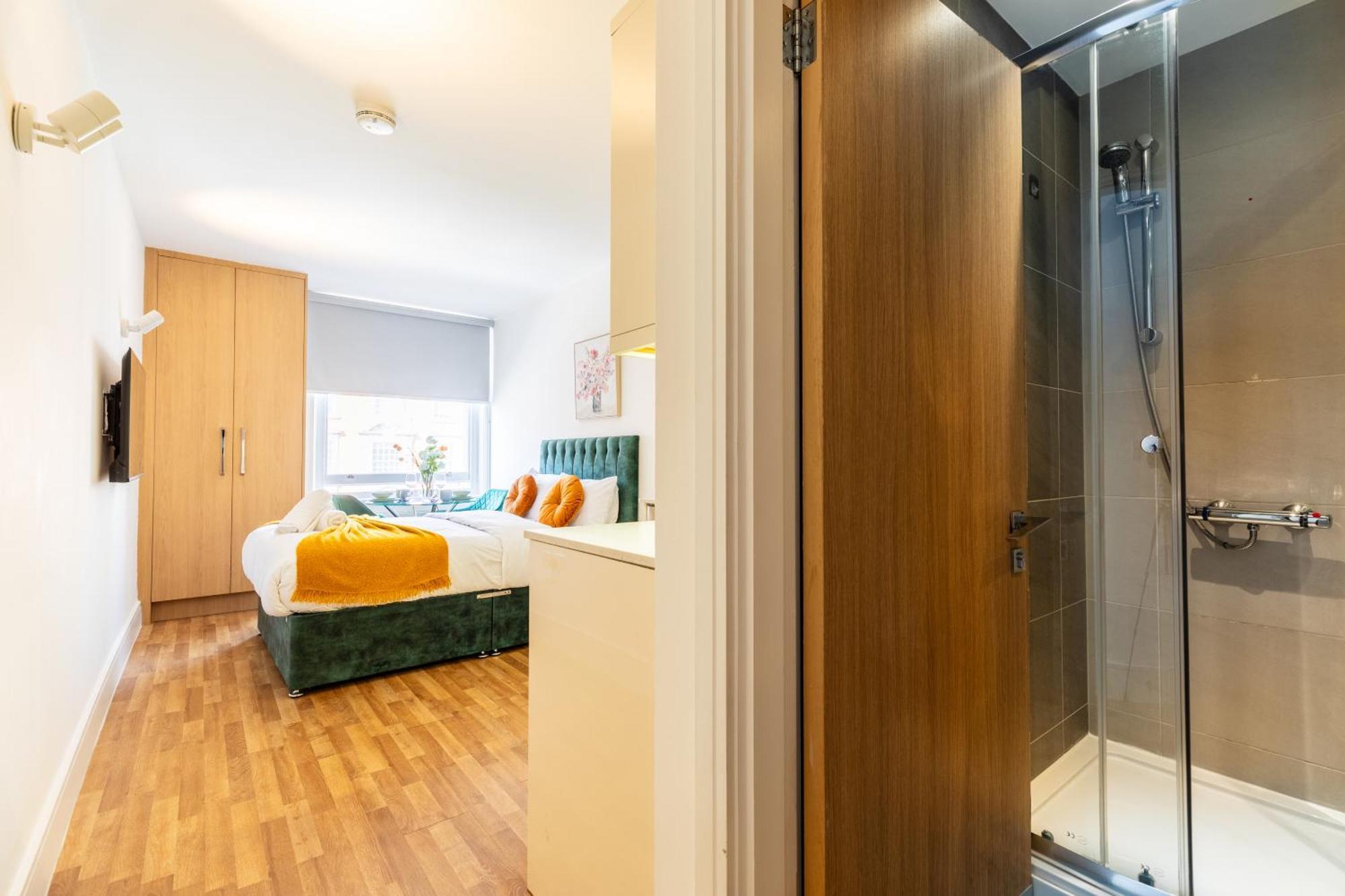 Clarges- Hsk Suites Лондон Екстериор снимка